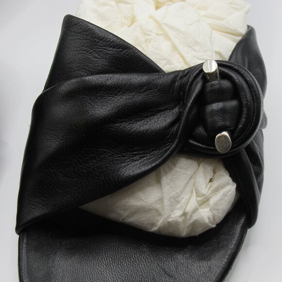 Stuart Weitzmam black nappa leather heel in 8.5N - Picture 5 of 9